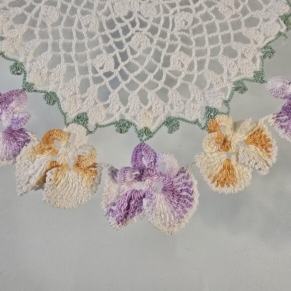Vintage Doily Hand Crochet Pansy Floral Border - Picture 6 of 7